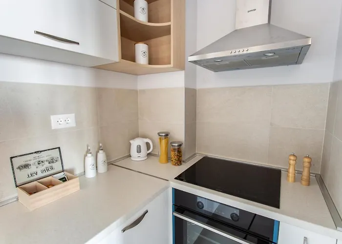 Appartement Lina - Pg, Gorica Park View *