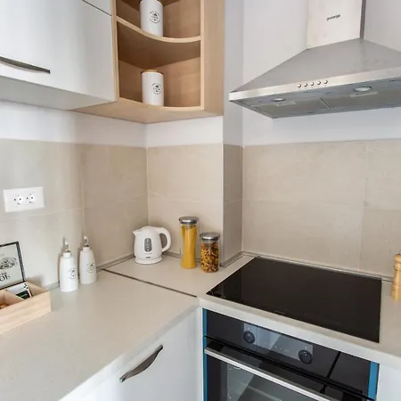 Apartment Lina - Pg, Gorica Park View *